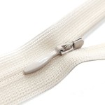 Блискавка потаємна нероз’ємна 20 см YKK №031