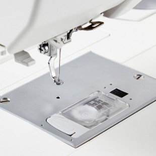 Вышивальная машина Janome Memory Craft 100E