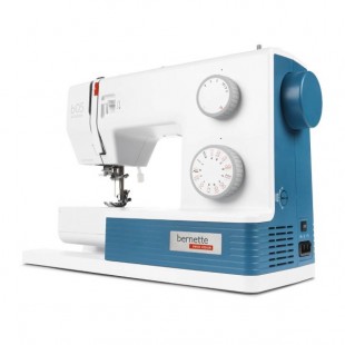Швейна машина Bernina Bernette B05 Academy